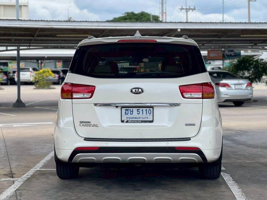 Kia Grand Canival 2.2EX (11ที่นั่ง) ปี 2015 จด 2017 สีขาว รูปย่อยที่ 3