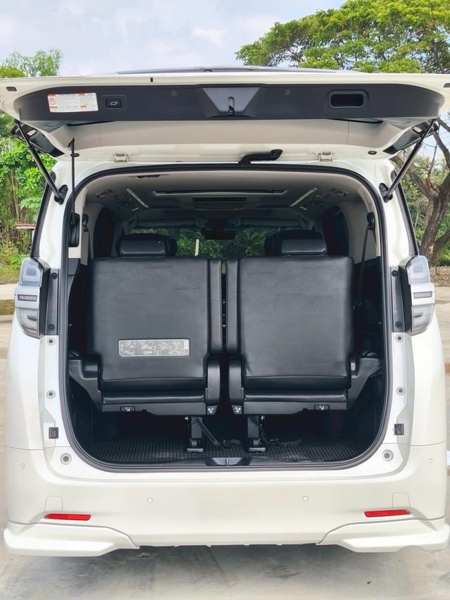 TOYOTA VELLFIRE 2.5V 2018 18