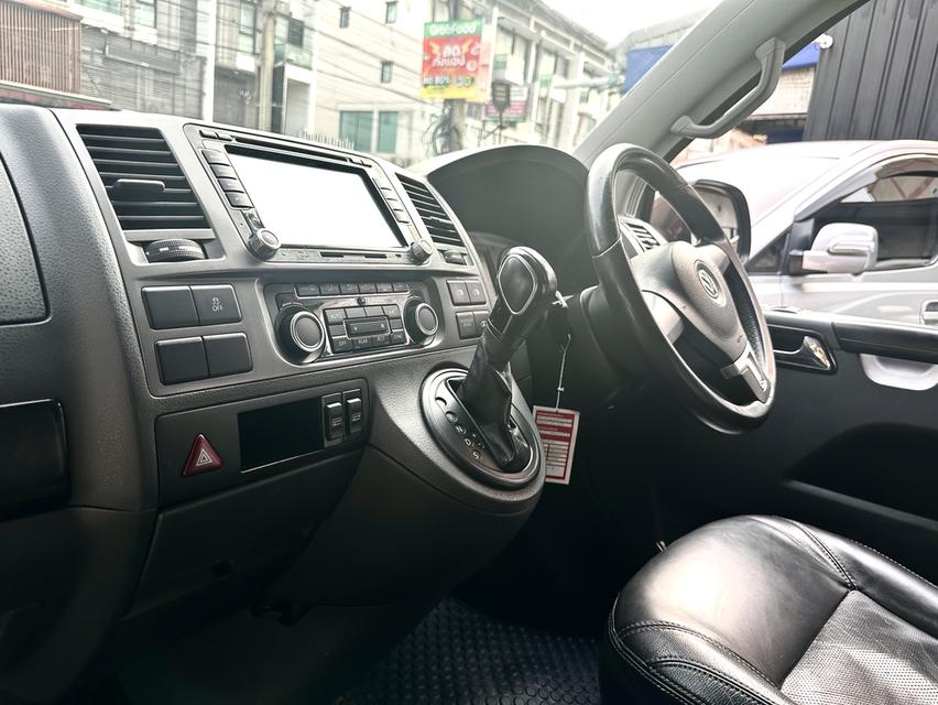 VOLKSWAGEN CARAVELLE 2.0 TDI ปี2012/2013 9