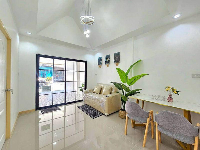 หมู่บ้านบัวทอง4  (คุณาภัทร) บางบัวทองทาวน์เฮ้าส์ชั้นเดียว ตกแต่งใหม่พร้อมอยู่บ้านสวย พร้อมเข้าอยู่ 10