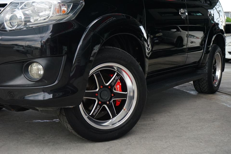 2012 TOYOTA FORTUNER 2.7V 9