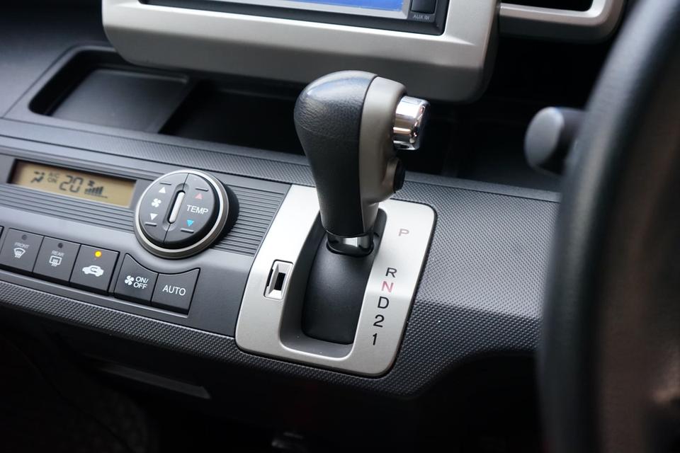 🚩HONDA FREED 1.5 EL 2013 18