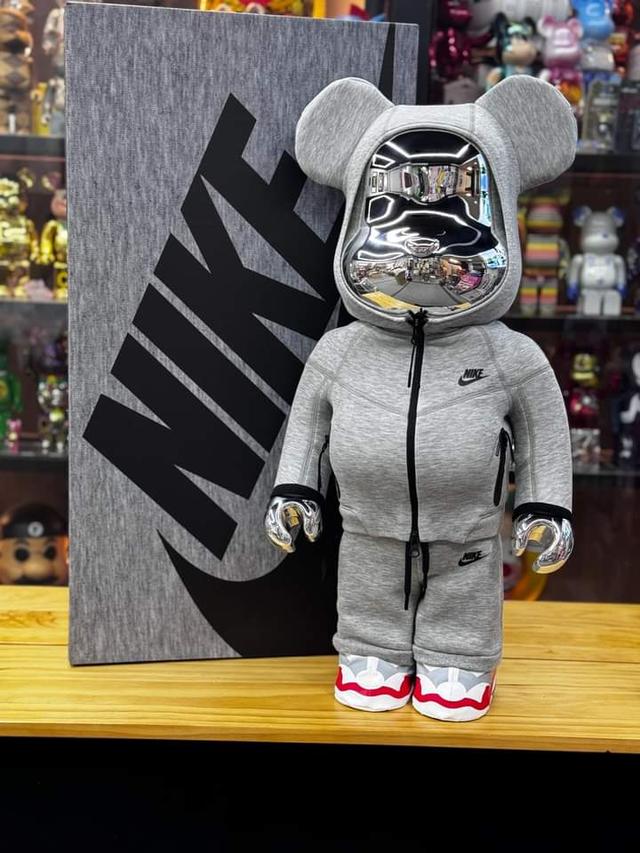 BEARBRICK NIKE TECH FLEECE N98 3