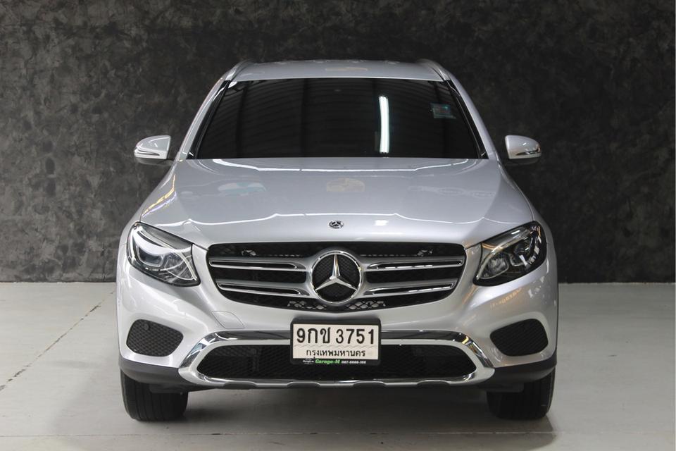 รหัสรถ JRS3751 Mercedes-Benz GLC 220d 4MATIC Off-Road ปี 2019 ดีเซล 2