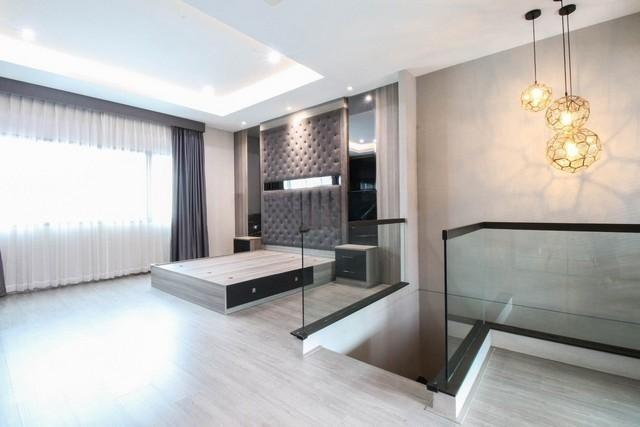 PB5989 ให้เช่า ทาวน์โฮม 3 ชั้น โครงการ แลนด์มาร์ค เอกมัย รามอินทรา ถนนสุคนธสวัสดิ์ เขตลาดพร้าว 15