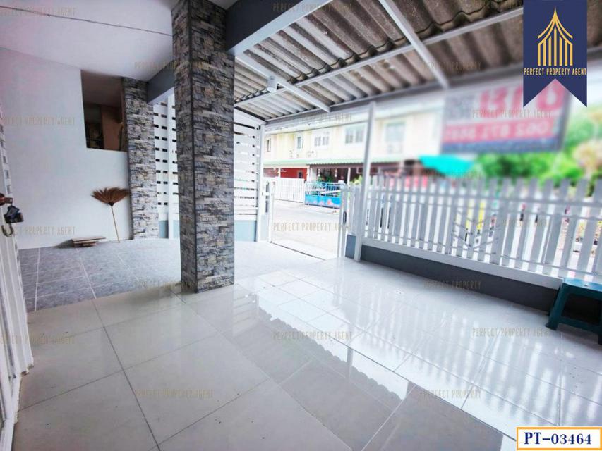 รูป ทาวน์เฮ้าส์ 2 ชั้น หมู่บ้าน พฤกษา15 บางบางปู รีโนเวท พร้อมเข้าอยู่ 72 ตรม. 18 ตร.วา 3