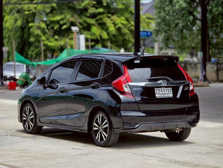 Honda Jazz 1.5RS ปีจด 2019 เข้าศูนย์ทุกระยะ