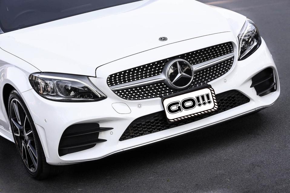 C200 Coupe Amg Dynamic 3