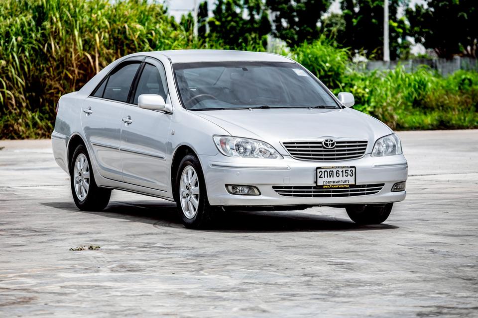 Toyota Camry 2.4Q สีเทา ปี 2003 สวยเดิม ออฟชั่นเต็ม