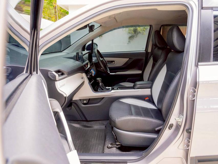All New Toyota Veloz 1.5 Premium ปี 2023 13