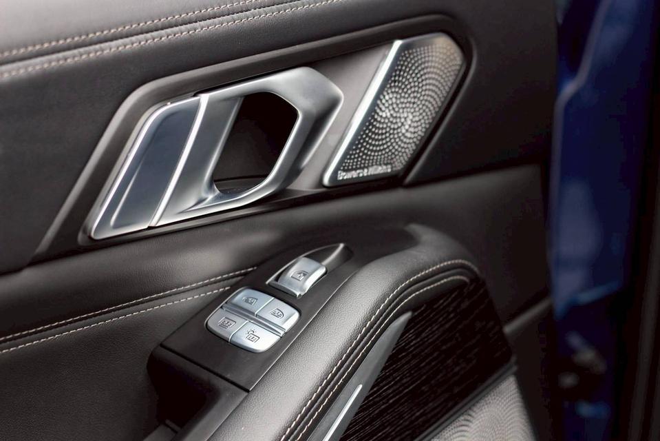 BMW X7 (G07) xDRIVE 40d MSport 2022 สวยไร้ตำหนิ ถูกกว่าป้ายแดงเกือบ3ล้านบาท 13