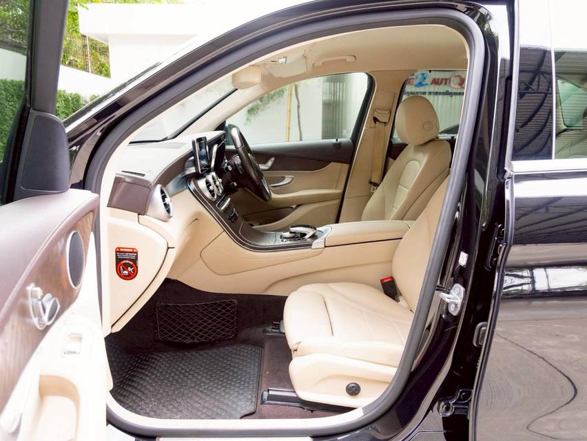 Benz Glc250d 4MATIC ปี19 15