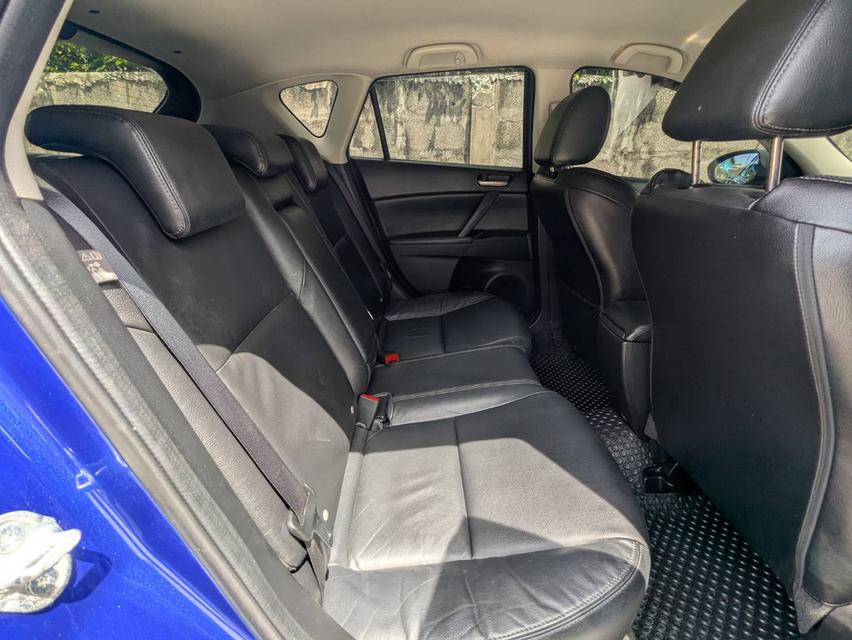 mazda3 8