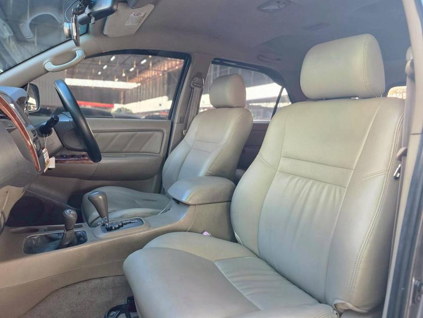 Toyota Fortuner 3.0V 4WD ปี 2010 📌 #ประกันเครื่องเกียร์3ปี 30,000 km. 15