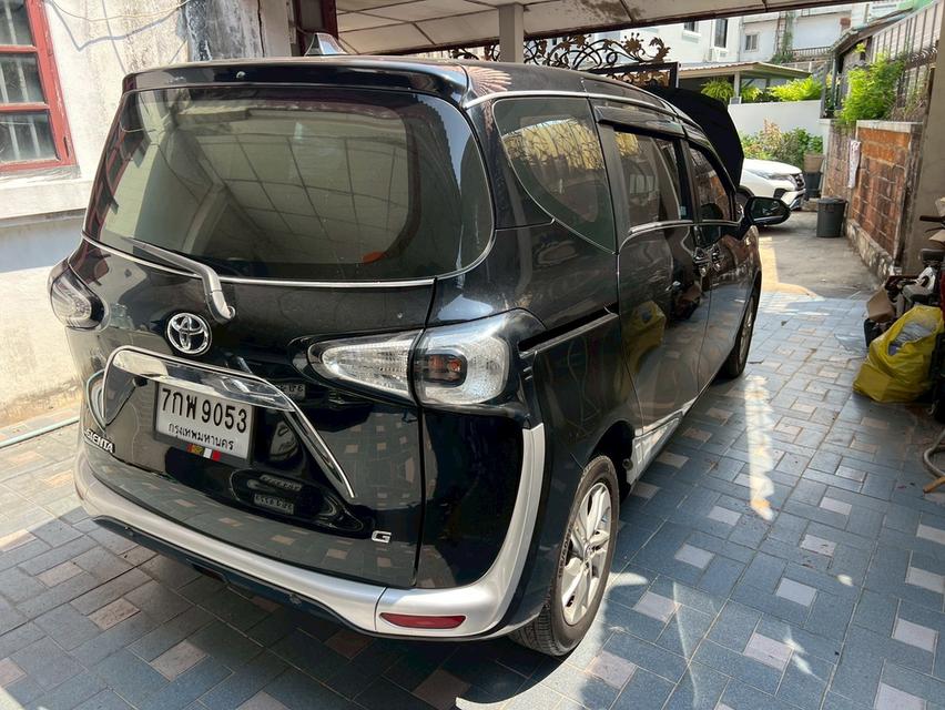 Toyota Sienta 1.5 G  รุ่นรองท๊อป ปี 2018 สีดำ รูปที่ 4