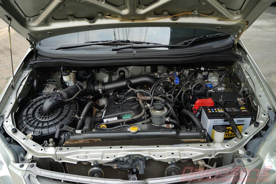 2012 TOYOTA INNOVA 2.0 G OPTION 8
