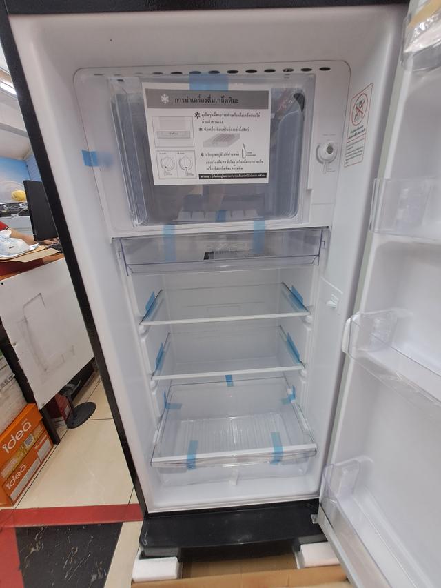 ตู้เย็น Haier รุ่น HR-DMBX18  ขนาด 6.3 คิว 3
