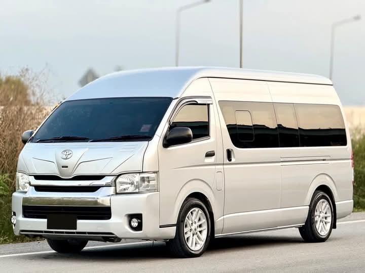 รีบขาย TOYOTA COMMUTER