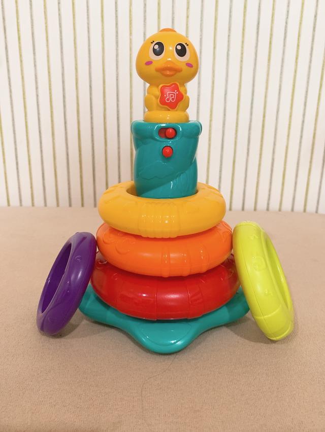 ห่วงเรียงซ้อนเป็ดน้อย Huile Stacking Rainbow Duck 2