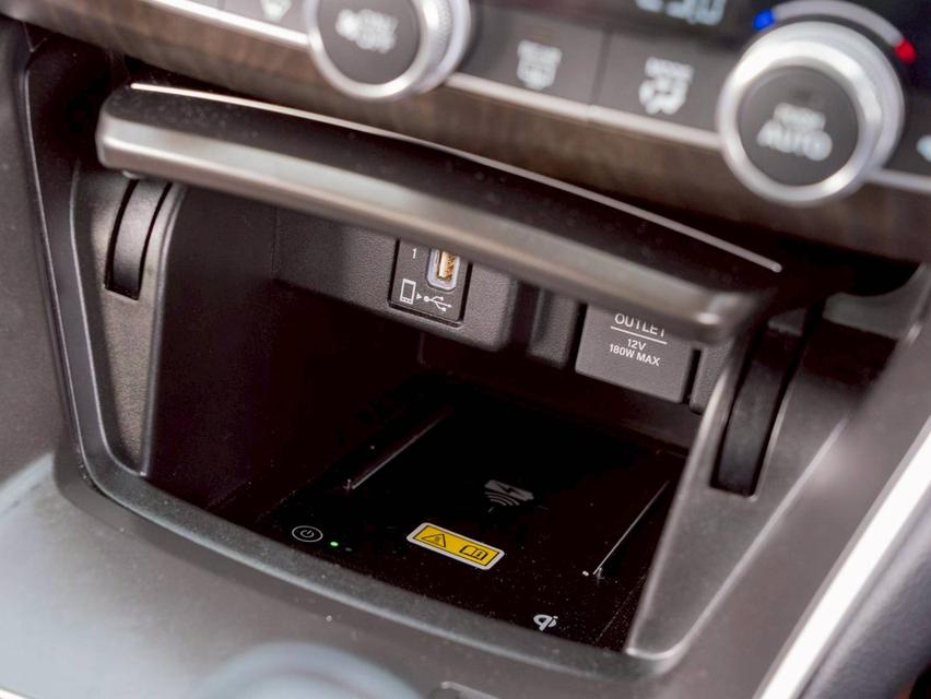 ขาย Honda Accord 2.0 Hybrid Tech ปี19 11