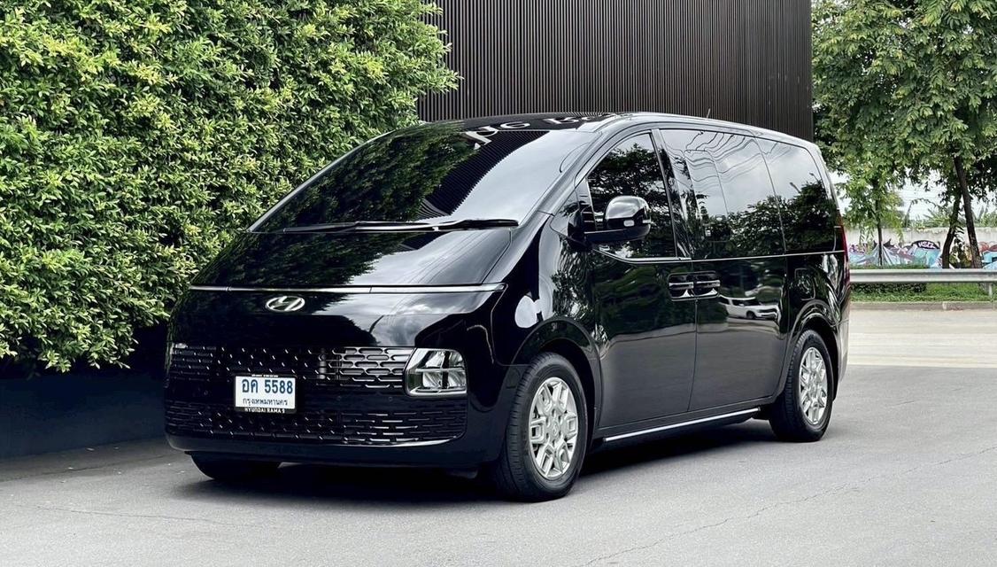 Hyundai Staria 2.2D 2023