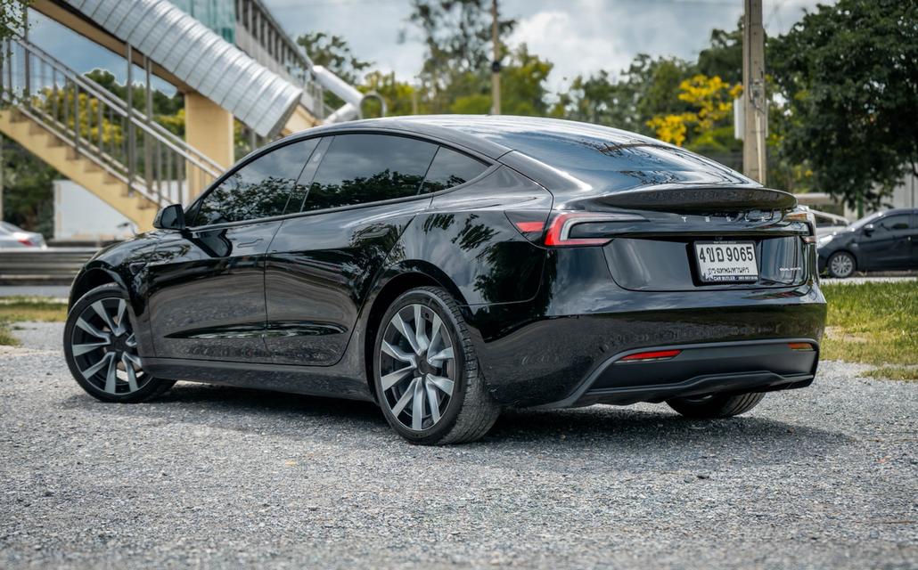 (แจ้งรหัสรถ CBL9065) Tesla Model 3 Highland Long Range AWD 2023 รูปที่ 5