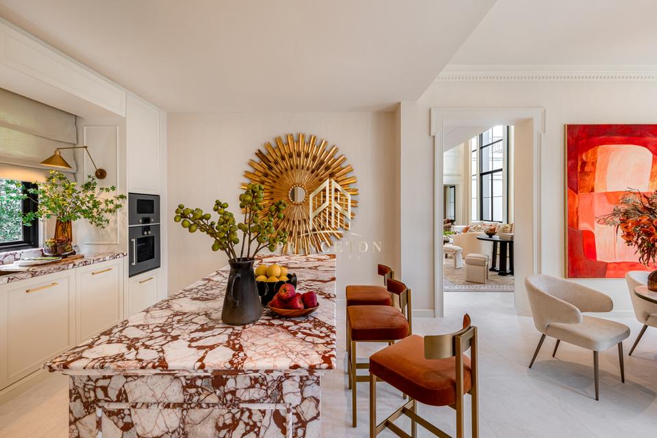 Narasiri Victoire Krungthep Kreetha 7