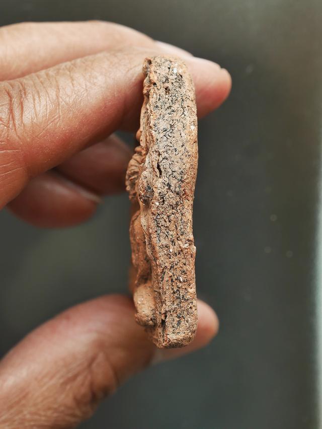 พระขุนแผนกรุวัดบ้านกร่าง พิมพ์พลายคู่หน้ายักษ์....เก่า เดิมๆ สวยแชมป์ รูปที่ 8