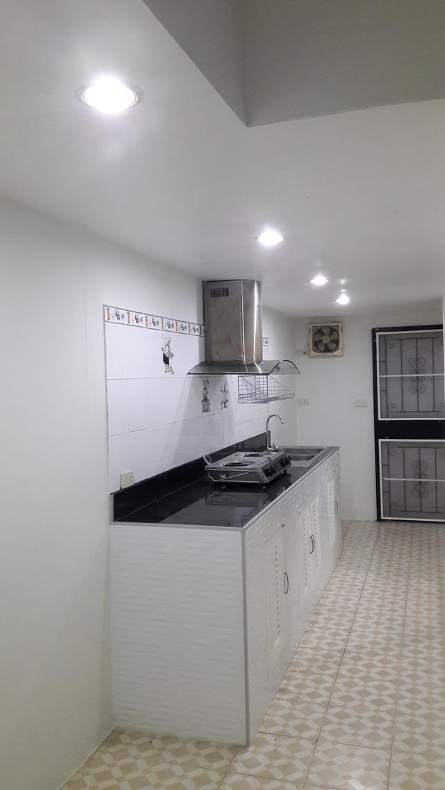 ขายบ้านแฝด 2 ชั้น หัวมุม หมู่บ้านพิมพาภรณ์ ( หลัง ม.เกษตร ศรีราชา ) ขนาด 38.10 ตร.ว. ใกล้ ม.เกษตร อ่าวอุดม ศรีราชา 11