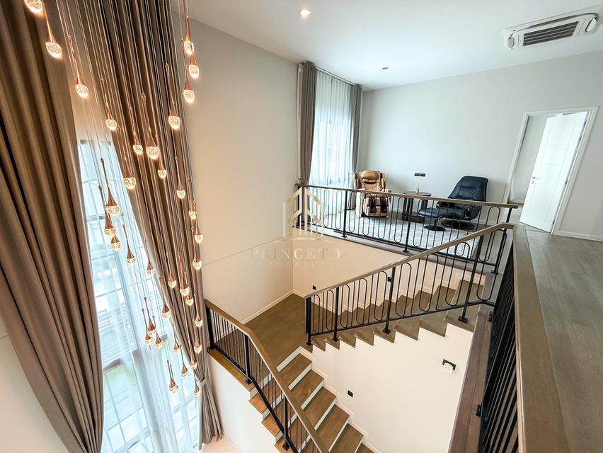 Luxury House For sale or rent Setthasiri Bangna KM.10 10