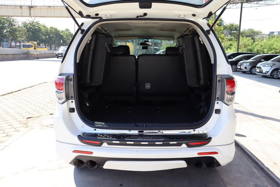 ðĐTOYOTA FORTUNER 2.7 V 2015 8