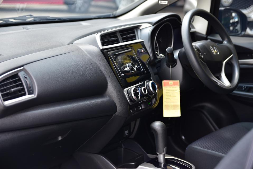 2023 HONDA JAZZ 1.5V AUTO รูปที่ 19