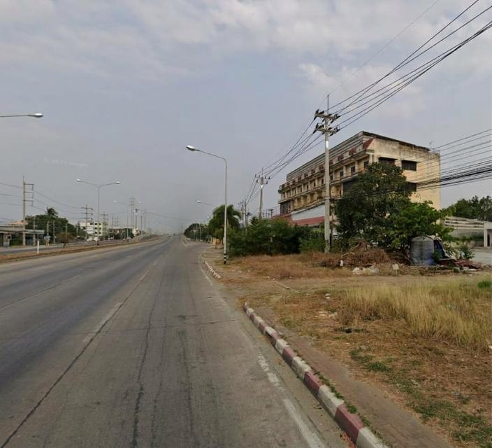 ตึกแถว 🏢 ขายอาคารพาณิชย์ 11 คูหา พร้อมโกดัง 399.8 ตร.ว. ติดถนนเพชรเกษม ใกล้วัดไร่ขิง 4