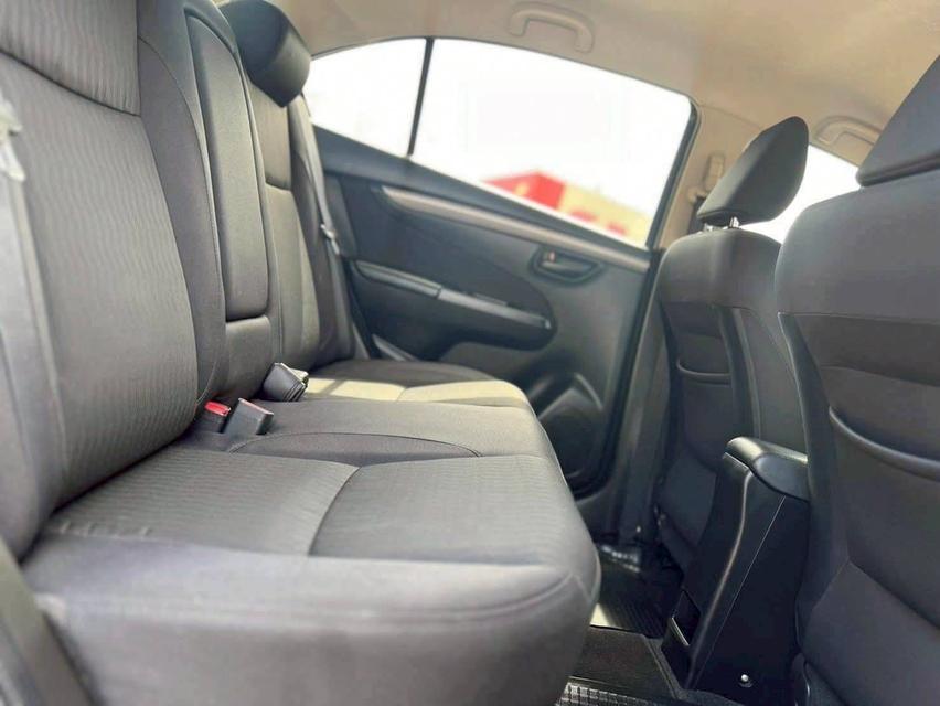 Suzuki Ciaz 1.2GL ปี2017  11