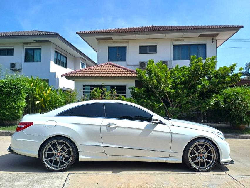  ปี 2013 BENZ E200 COUPE AT TOP สุด ชุดแต่งรอบคัน กว่า 300,000 บาท 8