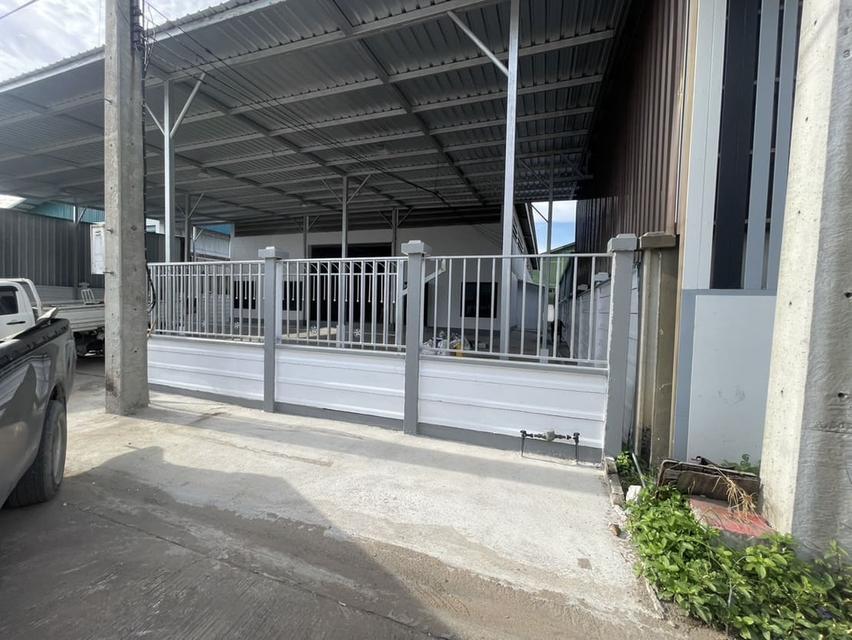 ให้เช่าโกดังผลิตสินค้า/เก็บสินค้าอยู่ในโครงการหมื่นทรัพย์แลนด์ ซอย 5 จังหวัดสมุทรสาคร 2