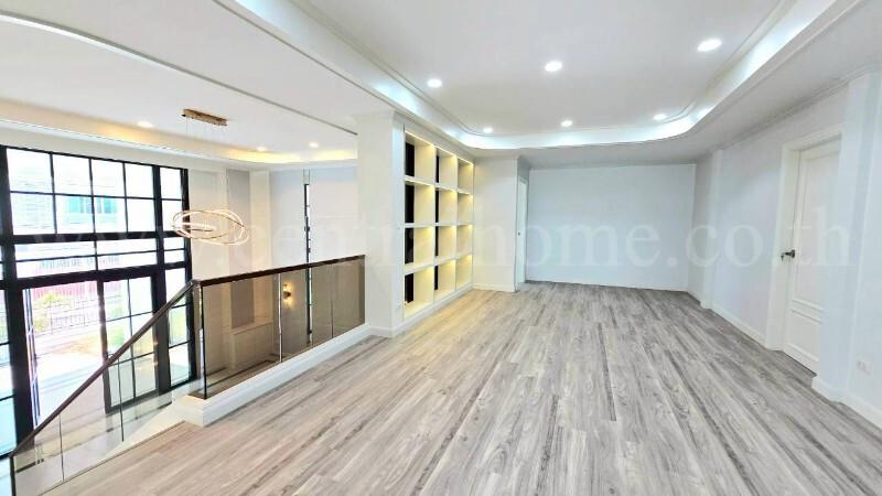 บ้านเดี่ยว ซอยวิภาวดีรังสิต 36 ทำเลทอง รีโนเวทใหม่ สวยมาก ราคาถูก 10