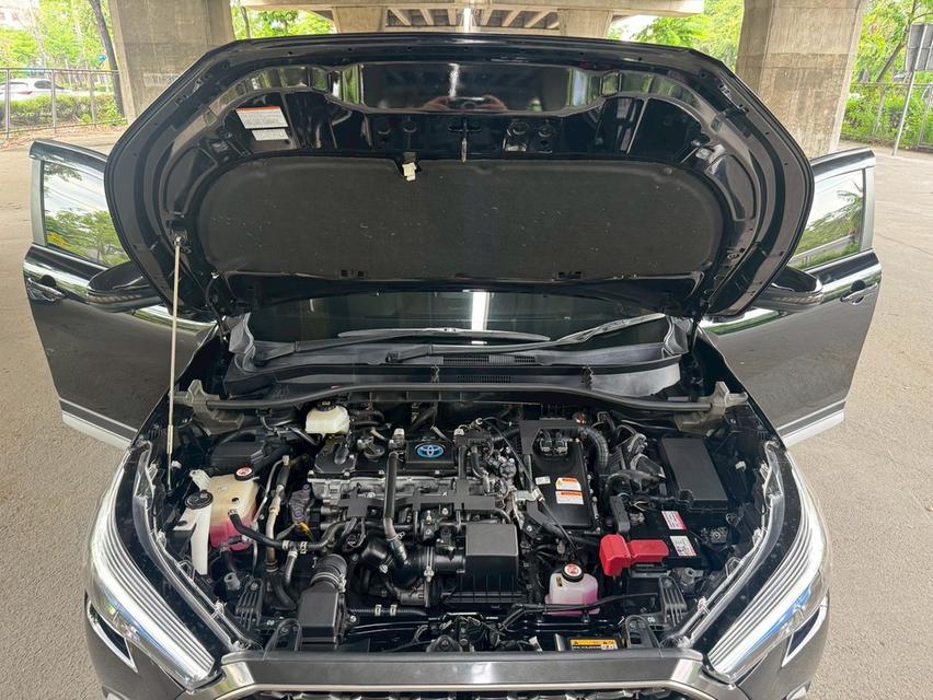 ขายรถ Toyota Corolla Cross 1.8 Hybrid Premium ปี 2022 สีดำ เกียร์ออโต้ 16