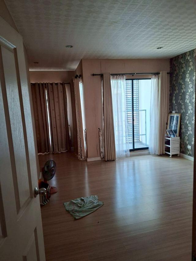 🏡✨ ทาวน์โฮม 3 ชั้น ทำเลศักยภาพ ย่านบางบอน กว้างขวาง พร้อมเข้าอยู่เร็ว ๆ นี้! ✨ 10