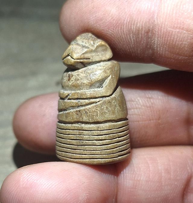 องคตไม้ตาลปัตร หลวงพ่อปาน บางกระสอบ รูปที่ 2