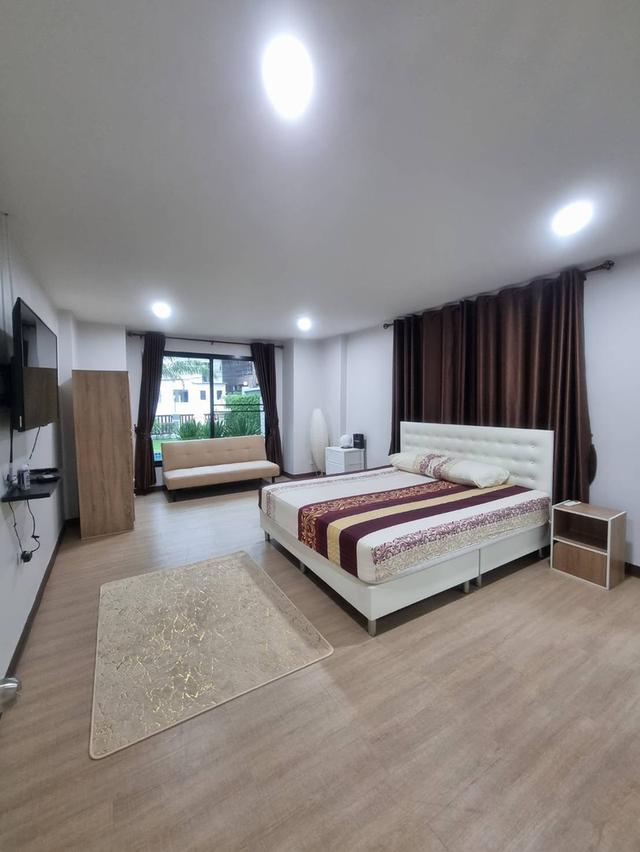 พูลวิลล่าพัทยา 4 ห้องนอน มีสระส่วนตัว เดินถึงหาด 3 นาที แถมรับสัตว์เลี้ยง 🐶 Private Luxury พักได้ 10 ท่าน +++ ลดแรงมาก 2