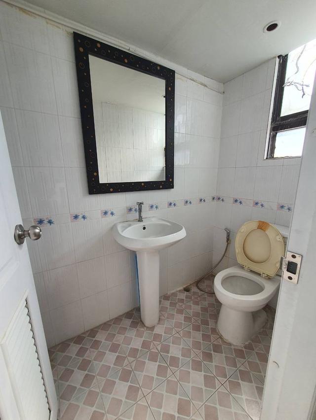 ขายตึกสีลมพลาซ่า ติดถนนสีลม ด้านหน้าเป็น#superrich#btsช่องนนทรี ราคาดีทำเลดี ติดต่อผึ้งรติ0619419639 10