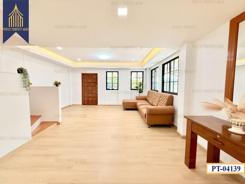 ขายบ้าน กฤษณา ร่มเกล้า มีนบุรี รีโนเวทใหม่ ฟรีโอนพร้อมเฟอร์นิเจอร์ 7
