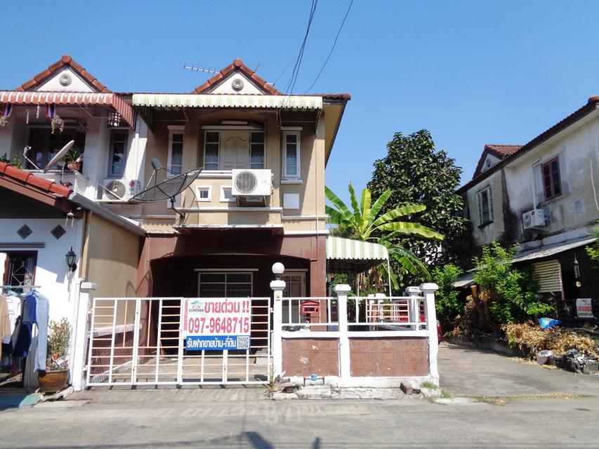 🚩 ทาวน์เฮ้าส์หลังริม 22 ตารางวา หมู่บ้าน เคซี รามอินทรา 1 ซอยหทัยราษฎร์ 39 มีนบุรี 1