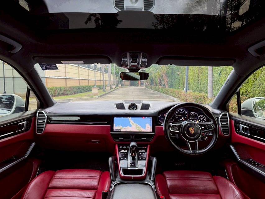 Porsche Cayenne E-hybrid Coupe ปี 2020 สีขาว ภายในแดงยอดนิยม Full option มี Warranty ถึง 2027 รูปที่ 6