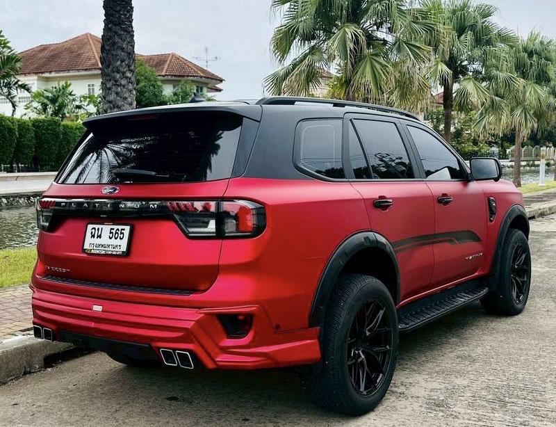 Ford Everest Platinum V6 2