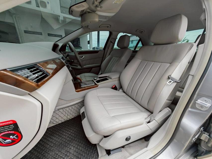 BENZ  E200 CGI 1.8 W212 9