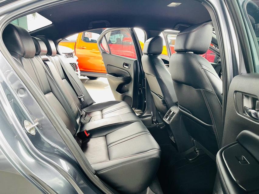 Honda City1.5 e:HEV RS Hatchback ปี23 ไมล์2หมื่นโลแท้ รูปที่ 14