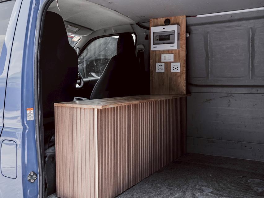 รหัสรถ 67GG1658 Toyota Hiace 2018 (ป้ายฟ้าแท้) 7