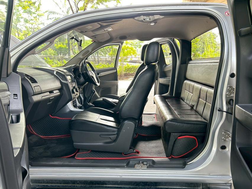 2015 Isuzu D-Max 2.5 Hi-Lander VGS Z เกียร์ MT รถสวยมือเดียว ฟรีดาวน์ รูปที่ 8